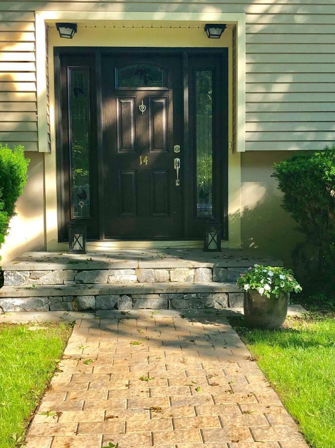 Cozy Garden Apartment Along The Shoreline Guilford Exterior foto